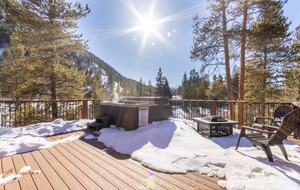 Alpine Hideaway in Keystone with Mountain Views - Keystone, Colorado