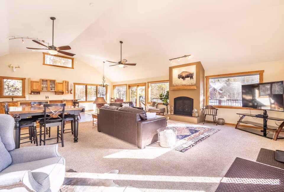 Alpine Hideaway in Keystone with Mountain Views - Keystone, Colorado