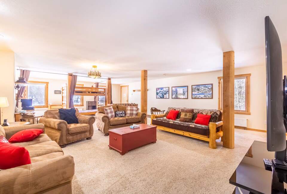 Alpine Hideaway in Keystone with Mountain Views - Keystone, Colorado