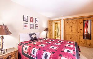 Alpine Hideaway in Keystone with Mountain Views - Keystone, Colorado