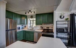 Sky Valley Mountain Retreat with Amenities - Sky Valley, Georgia