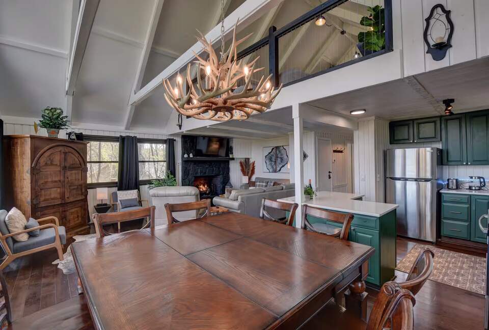 Sky Valley Mountain Retreat with Amenities - Sky Valley, Georgia