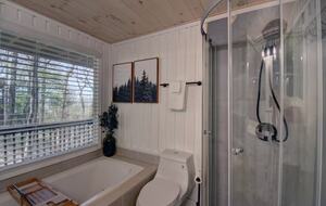 Sky Valley Mountain Retreat with Amenities - Sky Valley, Georgia