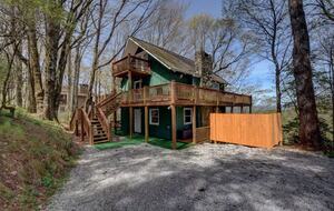 Sky Valley Mountain Retreat with Amenities - Sky Valley, Georgia