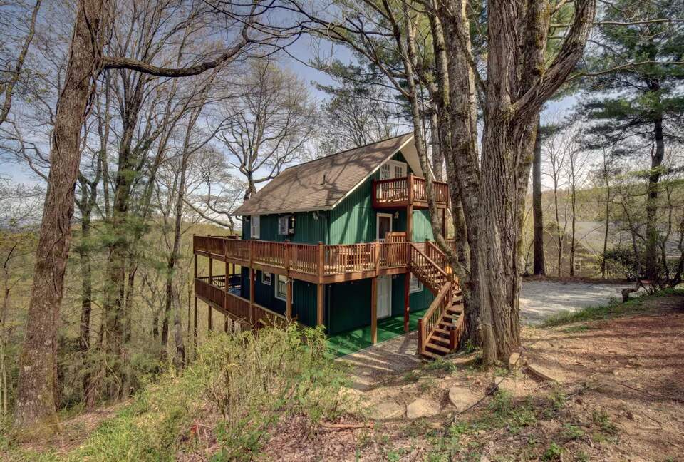 Sky Valley Mountain Retreat with Amenities - Sky Valley, Georgia