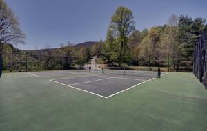 Sky Valley Mountain Retreat with Amenities - Sky Valley, Georgia