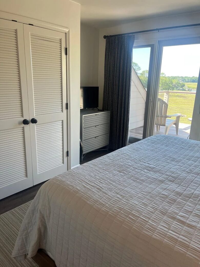 Lowcountry Escape Overlooking Seabrook Tidal Views - Seabrook Island, South Carolina