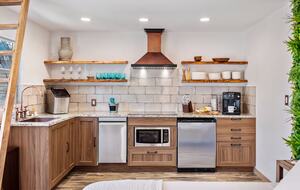 Luxury Retreat | With Hot/Cold Pool & Sauna - Wimberley, Texas