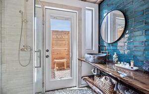 Luxury Retreat | With Hot/Cold Pool & Sauna - Wimberley, Texas