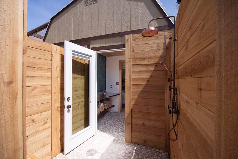 Luxury Retreat | With Hot/Cold Pool & Sauna - Wimberley, Texas