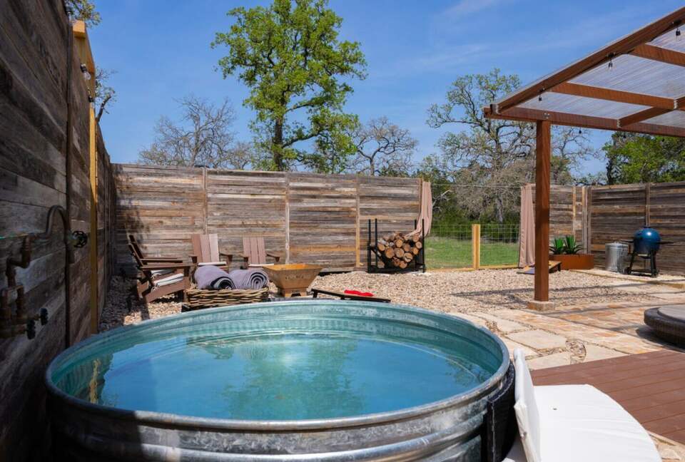 Luxury Retreat | With Hot/Cold Pool & Sauna - Wimberley, Texas