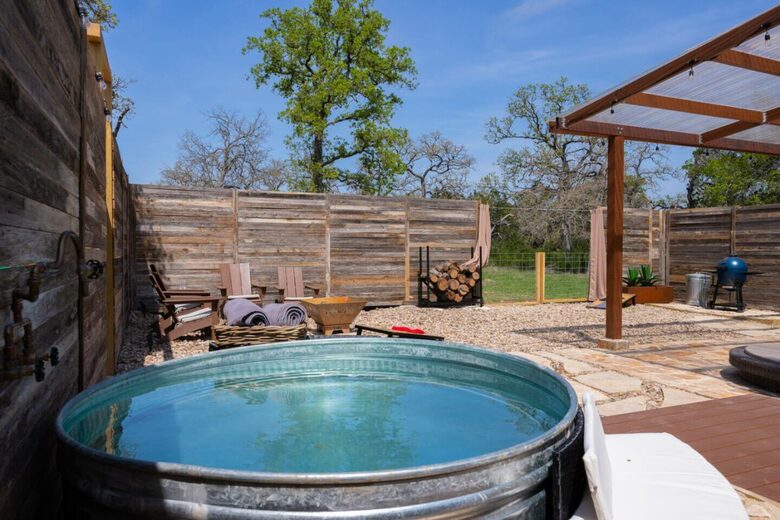 Luxury Retreat | With Hot/Cold Pool & Sauna - Wimberley, Texas