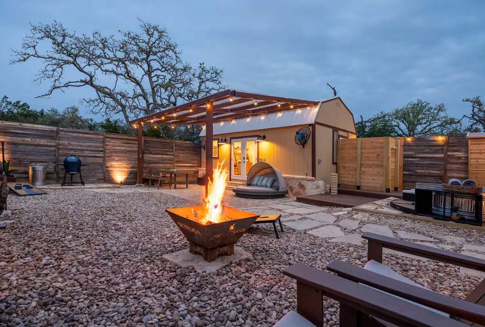 Luxury Retreat | With Hot/Cold Pool & Sauna - Wimberley, Texas