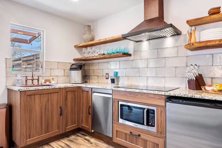 Luxury Retreat | With Hot/Cold Pool & Sauna - Wimberley, Texas