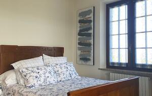 Elegant Italian Retreat Surrounded by Vineyards - Piana del Salto, Italy