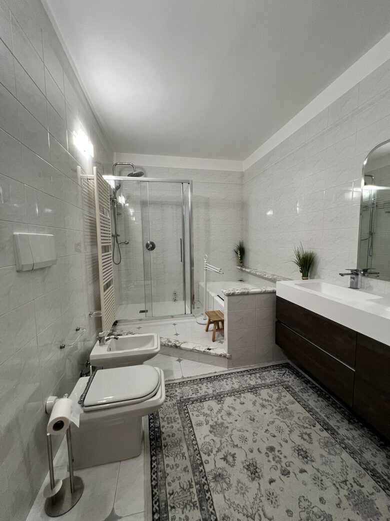 Elegant Italian Retreat Surrounded by Vineyards - Piana del Salto, Italy