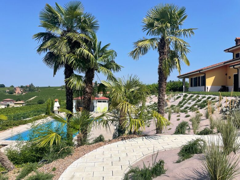 Elegant Italian Retreat Surrounded by Vineyards - Piana del Salto, Italy