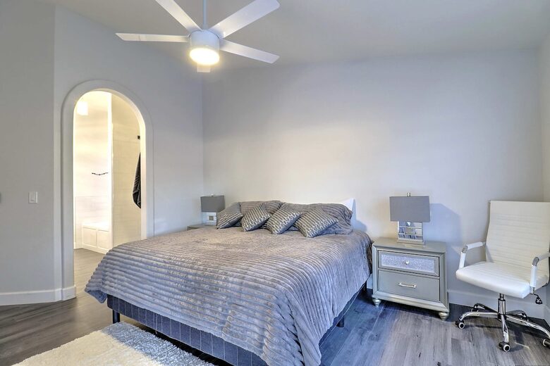 Stylish Arizona Escape Close to Events, Dining & Entertainment - Glendale, Arizona