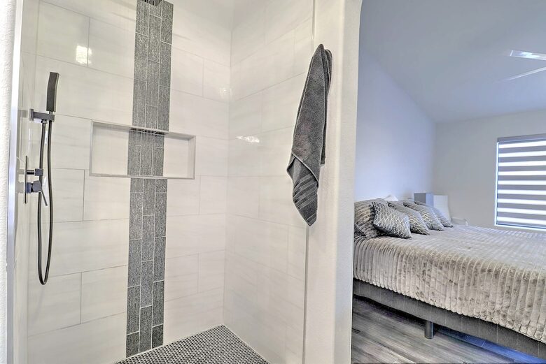 Stylish Arizona Escape Close to Events, Dining & Entertainment - Glendale, Arizona