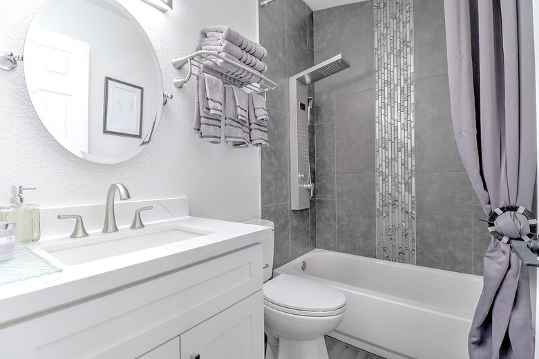 Stylish Arizona Escape Close to Events, Dining & Entertainment - Glendale, Arizona