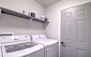 Stylish Arizona Escape Close to Events, Dining & Entertainment - Glendale, Arizona