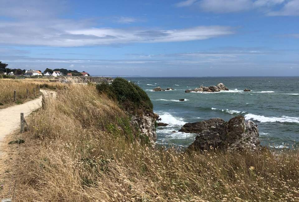 Coastal Charm Residence on the Côte d’Amour - Le Pouliguen, France
