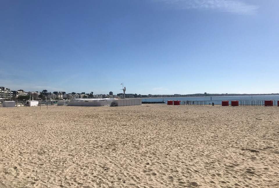 Coastal Charm Residence on the Côte d’Amour - Le Pouliguen, France