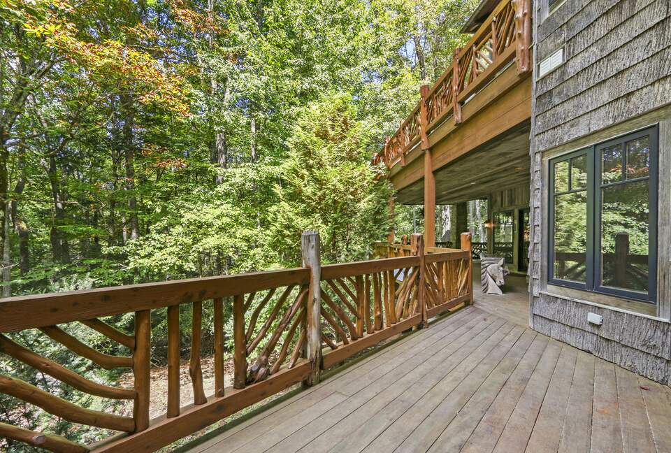 Blue Ridge Gem near Boone and Blowing Rock - Boone, North Carolina