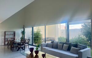 Stylish Contemporary Stay with Ample Outdoor Living - León, Mexico