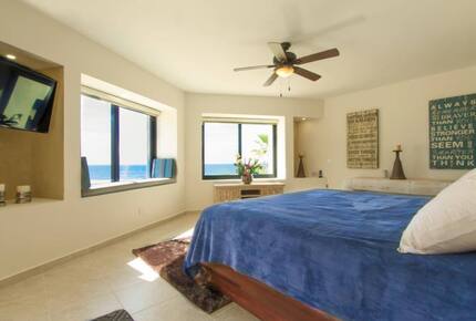 Oceanfront Horizon Escape - Cabo San Lucas, Mexico