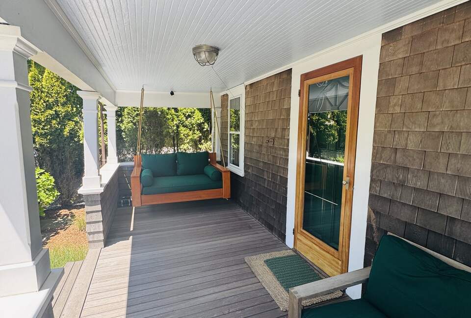 Stunning Nantucket Town Modern Bungalow - Nantucket, Massachusetts