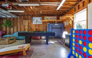 Sonoma Wine Country Estate - as seen on Emmy Award winning show Staycation! - Sebastopol, California