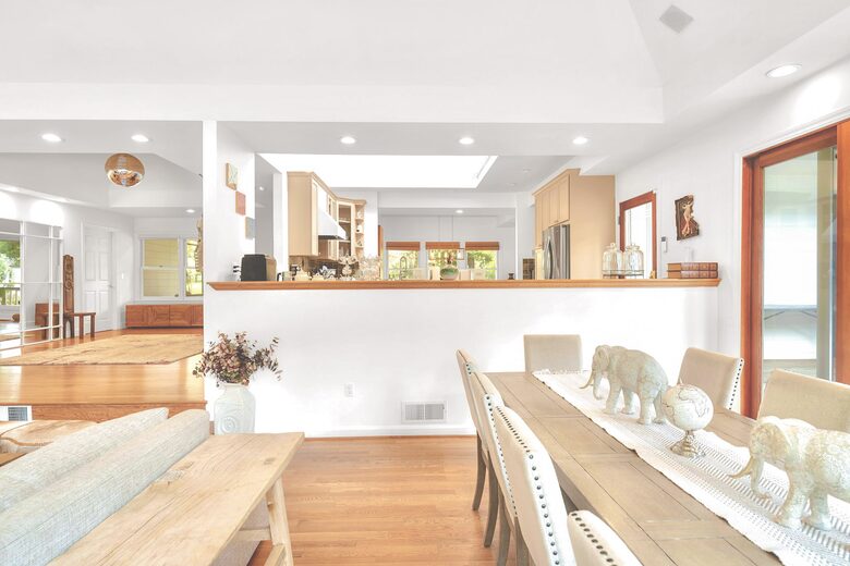 Sonoma Wine Country Estate - as seen on Emmy Award winning show Staycation! - Sebastopol, California