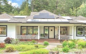 Sonoma Wine Country Estate - as seen on Emmy Award winning show Staycation! - Sebastopol, California