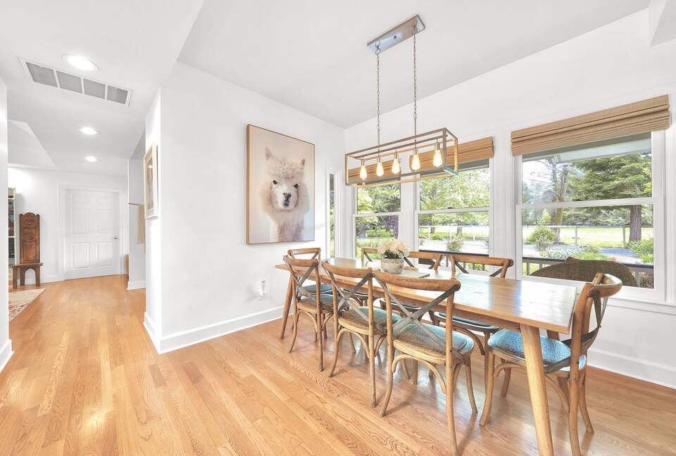 Sonoma Wine Country Estate - as seen on Emmy Award winning show Staycation! - Sebastopol, California