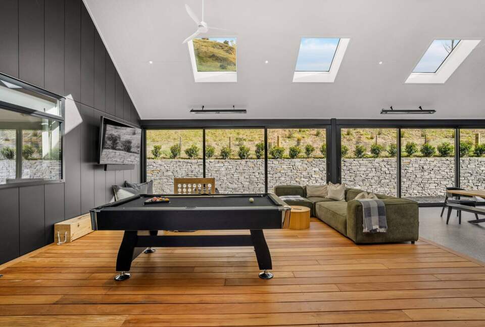 Summit Views | Ultra-Luxe Private Residence - Queenstown, New Zealand