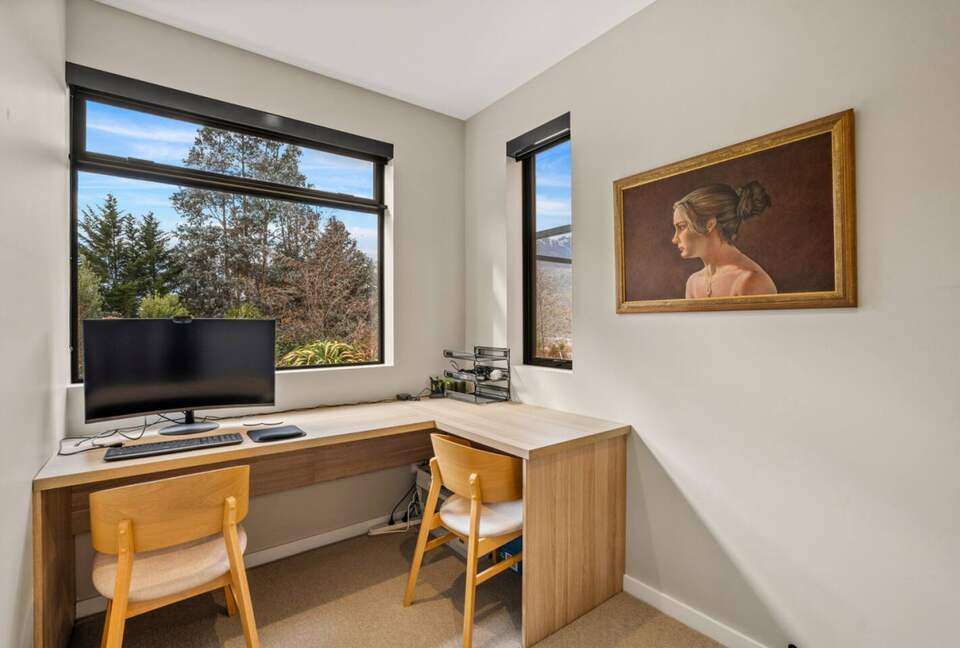 Summit Views | Ultra-Luxe Private Residence - Queenstown, New Zealand