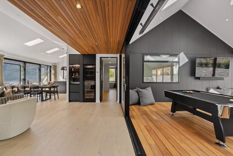 Summit Views | Ultra-Luxe Private Residence - Queenstown, New Zealand