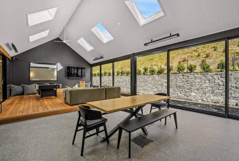 Summit Views | Ultra-Luxe Private Residence - Queenstown, New Zealand