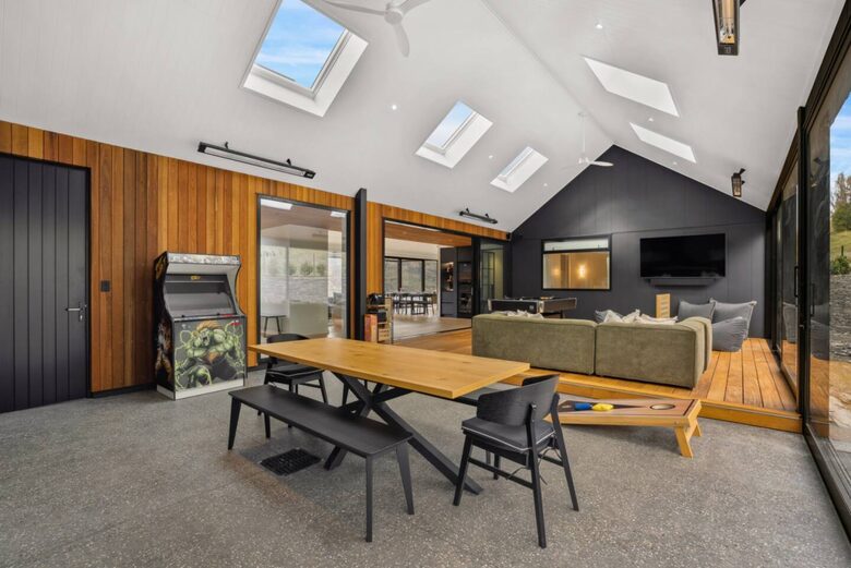 Summit Views | Ultra-Luxe Private Residence - Queenstown, New Zealand