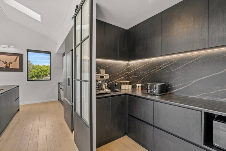 Summit Views | Ultra-Luxe Private Residence - Queenstown, New Zealand