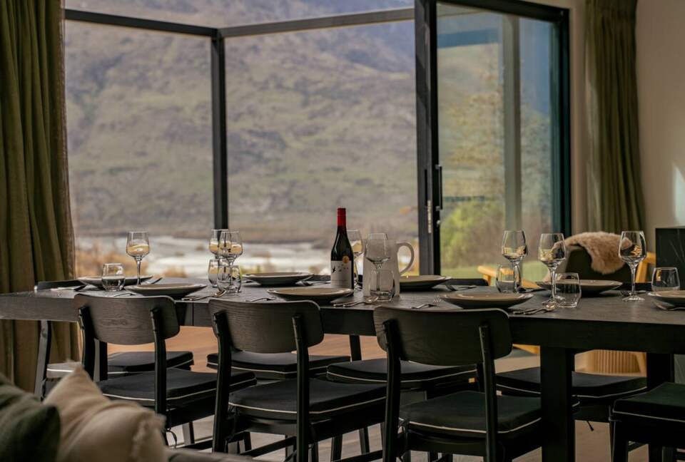Summit Views | Ultra-Luxe Private Residence - Queenstown, New Zealand