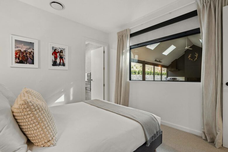 Summit Views | Ultra-Luxe Private Residence - Queenstown, New Zealand