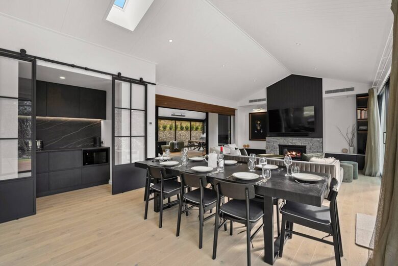 Summit Views | Ultra-Luxe Private Residence - Queenstown, New Zealand