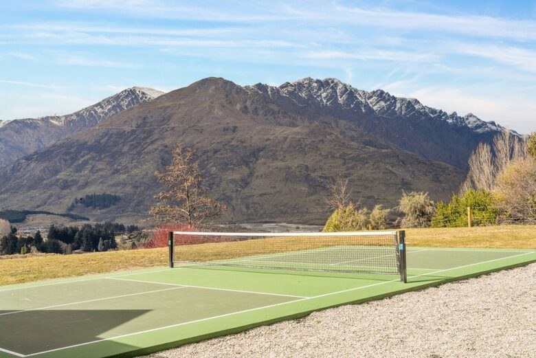 Summit Views | Ultra-Luxe Private Residence - Queenstown, New Zealand