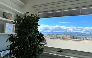 Charming Apartment with Sea and City Views - Cagliari, Italy