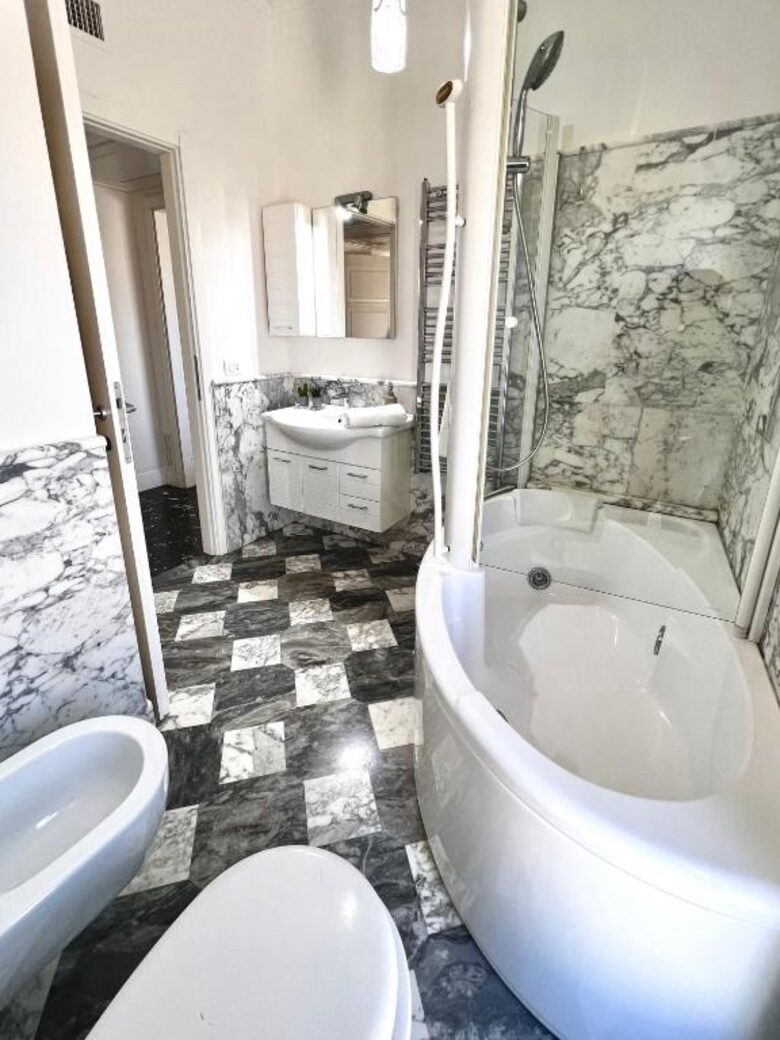 Charming Apartment with Sea and City Views - Cagliari, Italy