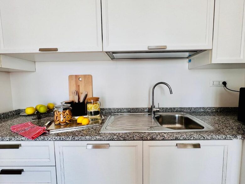 Charming Apartment with Sea and City Views - Cagliari, Italy