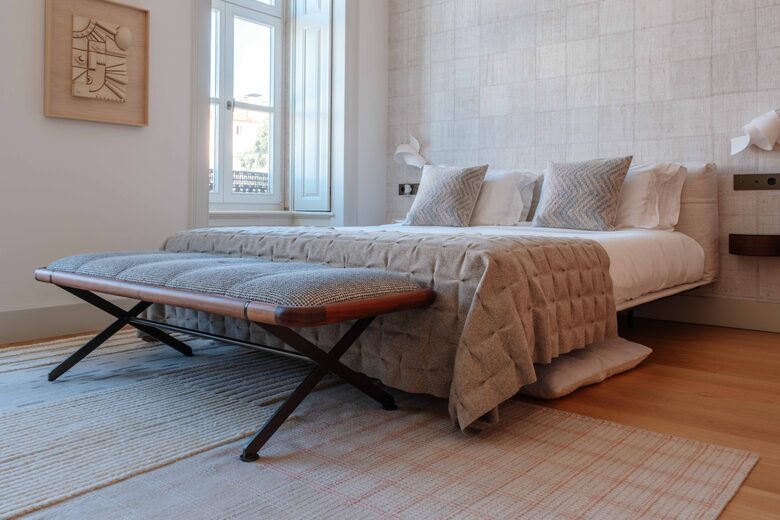 Refined Lisbon Oasis with Private Pool and Garden - Lisbon, Portugal