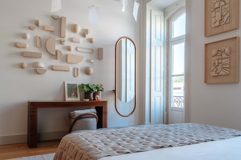 Refined Lisbon Oasis with Private Pool and Garden - Lisbon, Portugal